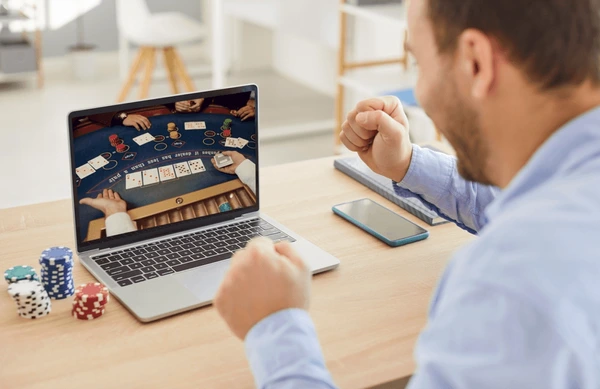 Dễ dàng kiếm thêm thu nhập từ công việc đại lý tại 567Live